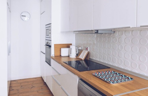 Gibraltar Apartment | Chic & Luxurious 2-BR Escape Designed for Elegance