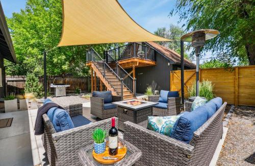 Martinez Park House | Chic Luxury Retreat in Old Town, Walk Everywhere!