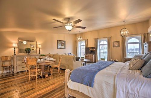 Georgetown Apartment | Chic Main Street Retreat Less Than 7 Mi to KY Horse Park!