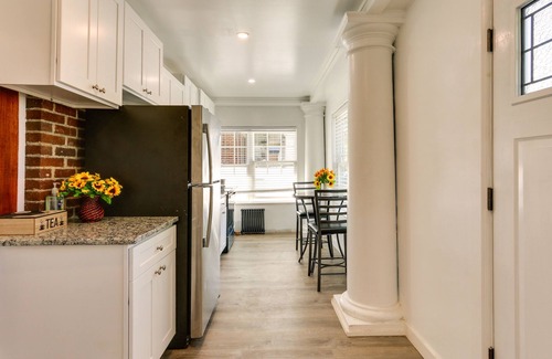 Weequahic House | Chic Newark Vacation Rental: 3 Mi to Airport!