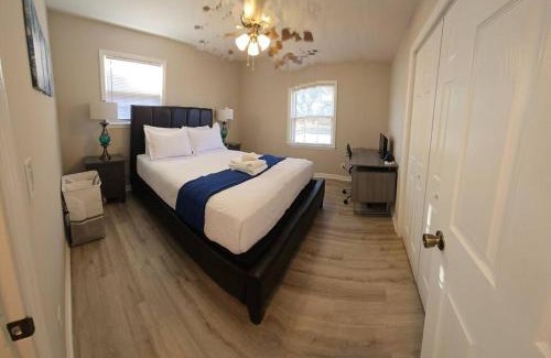 Goose Creek Villa | Chic Oasis: 3BR, 2BA, Private Deck