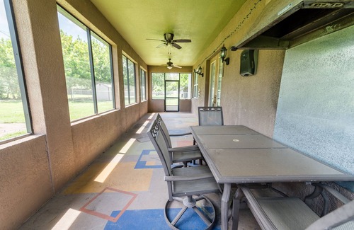Interchange Square House | Chic Renovated Oasis: Disney & Universal Nearby by RedAwning
