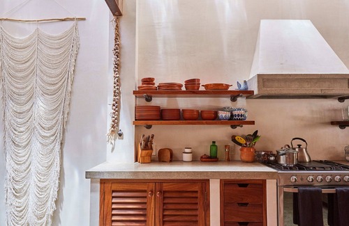 San Francisco House | Chic San Pancho luxury w/pool in heart of pueblo!