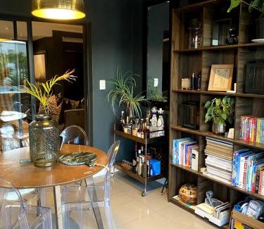 Bloubergstrand Villa | Chic & Sleek