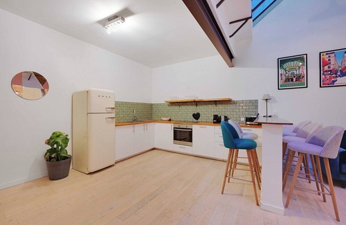 Quartier du Mail Apartment | Chic & Spacious apartment - 2BR/6P - Sentier