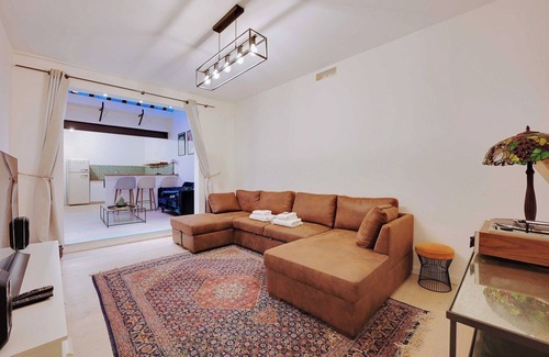 Quartier du Mail Apartment | Chic & Spacious apartment - 2BR/6P - Sentier