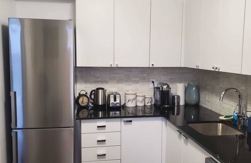 Summerhill Apartment | Chic Yorkville Retreat: Stylish Comfort in the Heart of Toronto