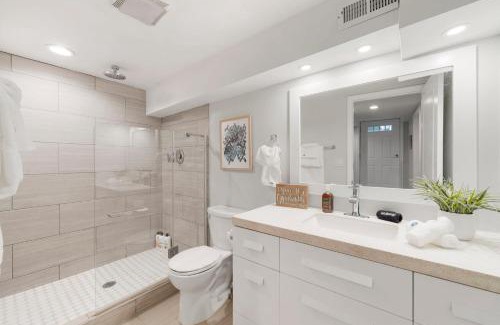 West Town House | Chicago Treasure 4 Bed Getaway