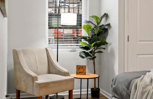 West Town House | Chicago Treasure 4 Bed Getaway