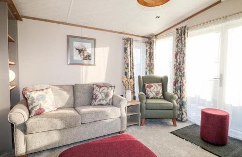 Chichester House | Chichester Lakeside Holiday Park