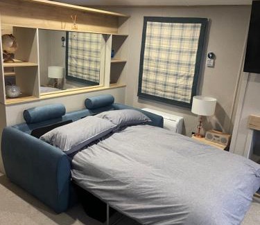 Chichester House | Chichester Lakeside Holiday Park Lakefront Lodge