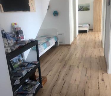 Zwischenwasser Apartment | Chicken Hill