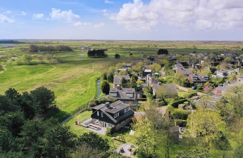 De Cocksdorp House | Child Friendly, 5 bedrooms, 2 bathrooms, 3 Toillets, Sauna, large garden