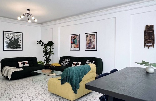Gemmayzeh Apartment | Chill 2Br haven 24/7 in gemmayze