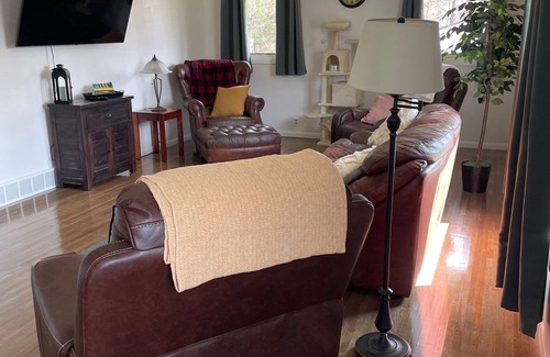 Ironwood House | Chill out with a charming 2-bedroom house in Ironwood with WiFi and AC