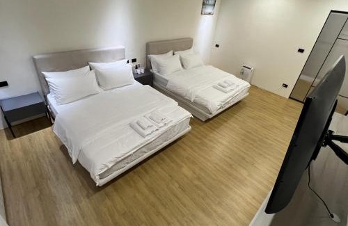 Zhudong Hotel | Chill Place ll