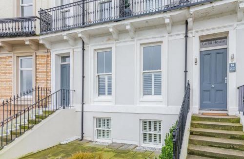 West Cliff Apartment | Chilton At Carlill House