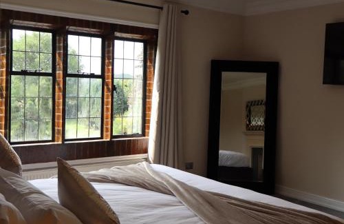 Cannock House | Chimneys Hot Tub Country Escape