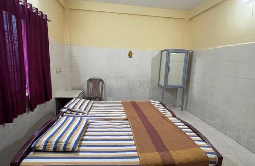 Kollur Hotel | Chinmayi Tourist Home - Opposite to temple only 50 m