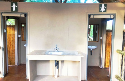 Chobe District Cabin | Chobe Mopani Forest Lodge & Camp site