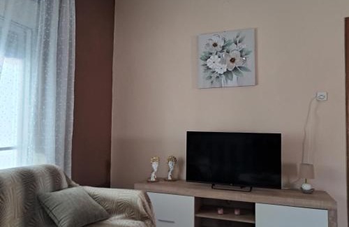 Topeiros Apartment | Chris Apartment