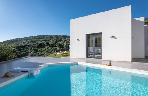 Palaiokastro Villa | Chrisanthi Villas