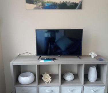 Dawesville House | Christian couples retreat, pet friendly BnB