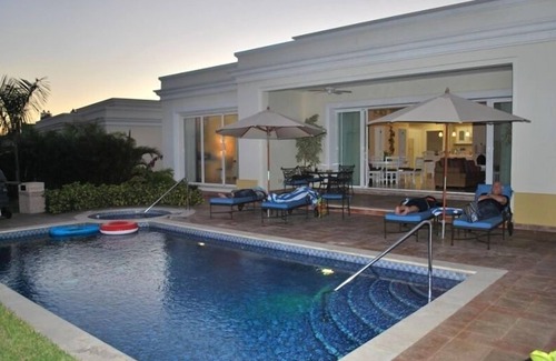 Cerritos Villa | CHRISTMAS OR NEW YEARS IN A VILLA AT PB EMERALD ESTATES - EMERALD BAY ALSO AVAIL