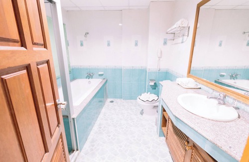 Chumphon Hotel | Chumphon Gardens Hotel