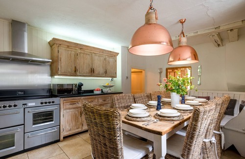 Halesworth House | Church Farm - Halesworth