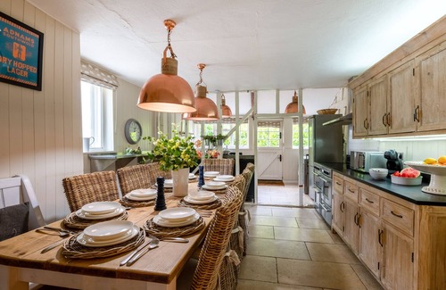Halesworth House | Church Farm - Halesworth