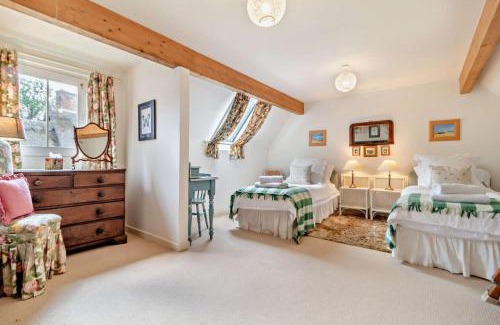 Campsea Ashe House | Church Farmhouse Annexe