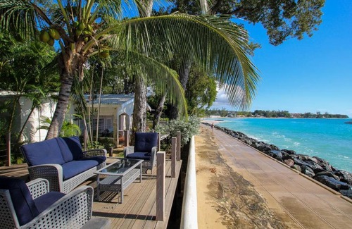 Holetown House | Church Point Cottage home by Bluescape