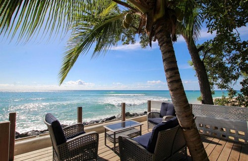 Holetown House | Church Point Cottage home by Bluescape