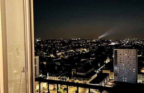 Choisy-le-Roi House | Ciel de Paris : Vue Tour Eiffel