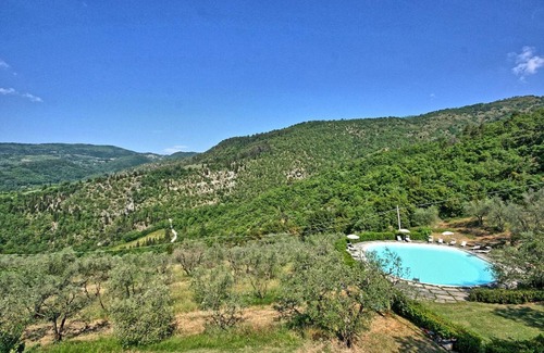 Montebonello Apartment | Ciliegio 5