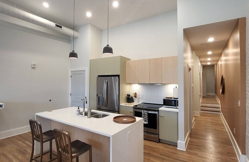 Central Business District Condo | Cincinnati penthouse 1 bed 1.5 bath between OTR & CBD