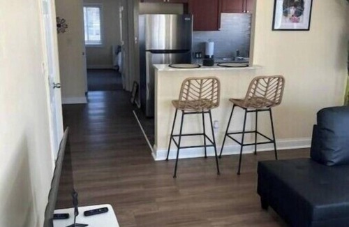 Mount Auburn Apartment | Cincy Style #4