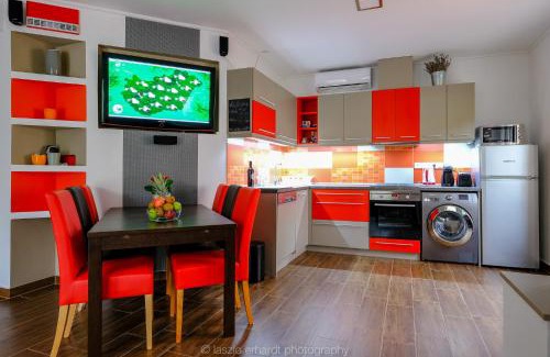 Balatonkenese Apartment | Ciprus Porta Apartmanok