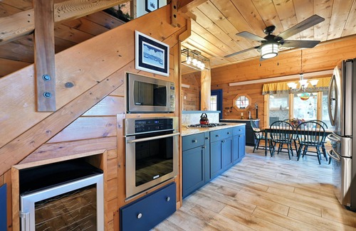 Minong Cabin | Circling Skies Lakeside Lodge - beautiful cabin on the Minong Flowage