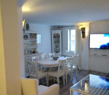 Valdealgorfa Villa | Circuito de Aragon. House up to 16 pax
