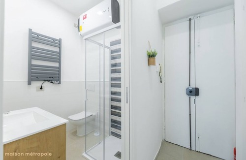Cenisia Apartment | Cit Turin | Lombriasco Apartment