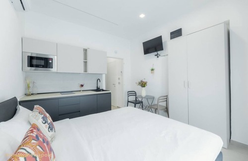 Cenisia Apartment | Cit Turin | Lombriasco Apartment