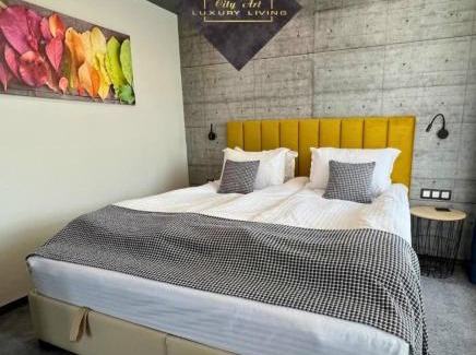 Ruse Center Apartment | City Art Luxury Living Free Parking