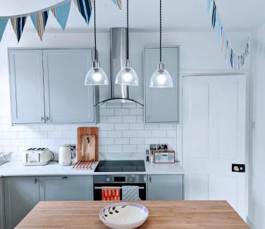 Seven Dials Apartment | City Beach Loft Apartment Free Parking