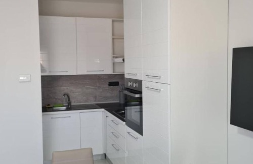 Maddaloni House | City center apartment near train station for naples or caserta