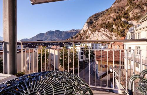 Unterseen Apartment | City Center Apartment with Mountain View