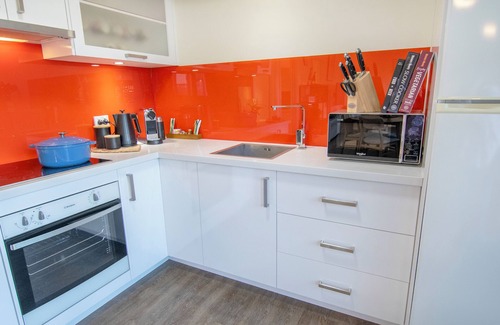 Albany Apartment | City Centre Getaway