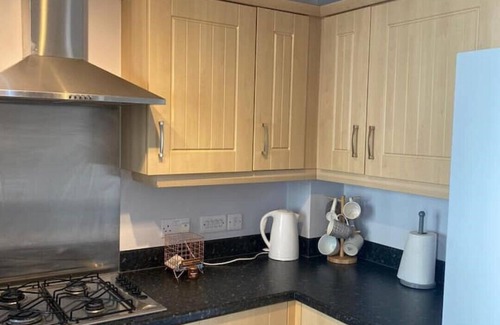 Coventry House | City centre townhouse with private parking
