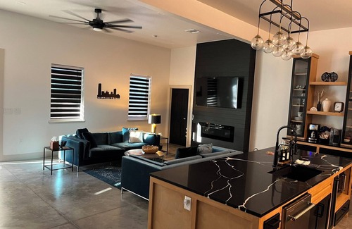 Oklahoma County House | City Escape by ReTreat OKC